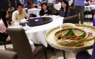 Рестораны Сингапура вводят насекомых в меню