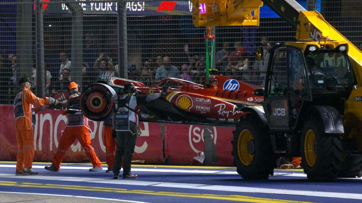 Ландо Норрис занимает поул-позицию на Гран-при Сингапура